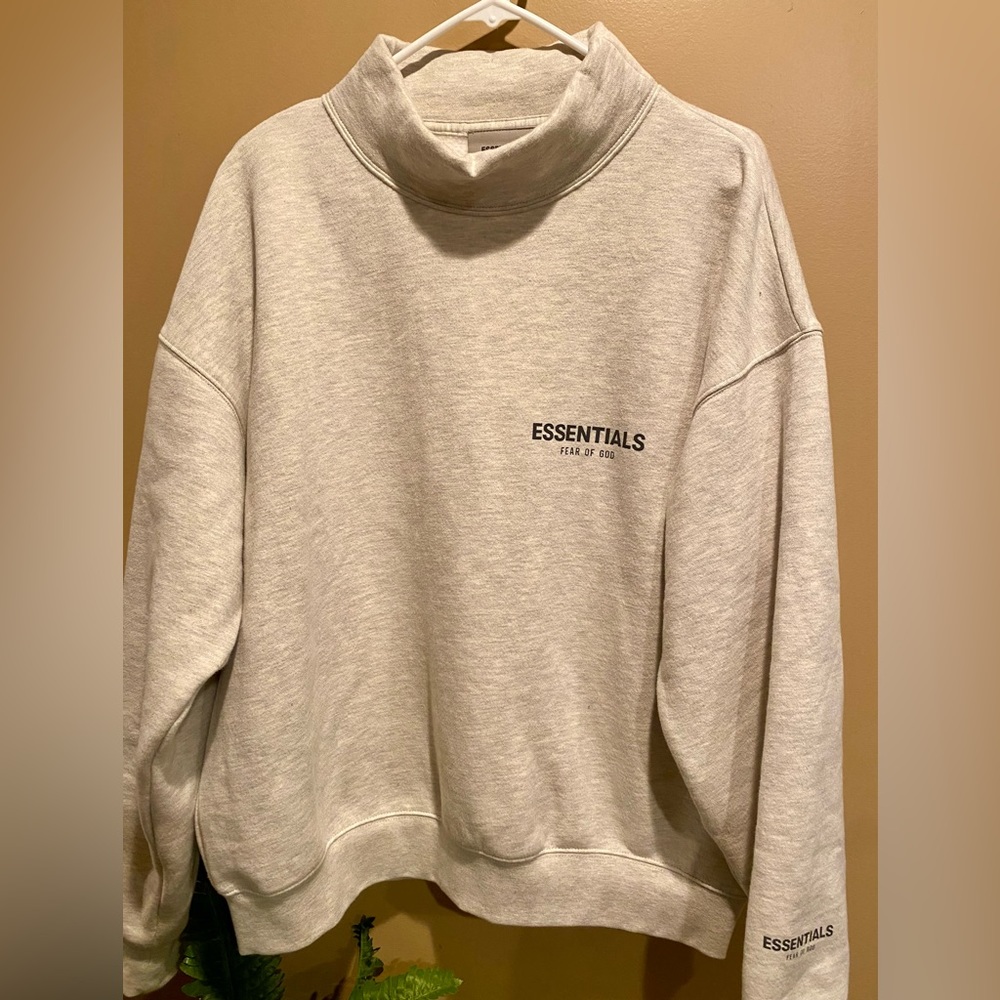 Essentials Mock Neck!